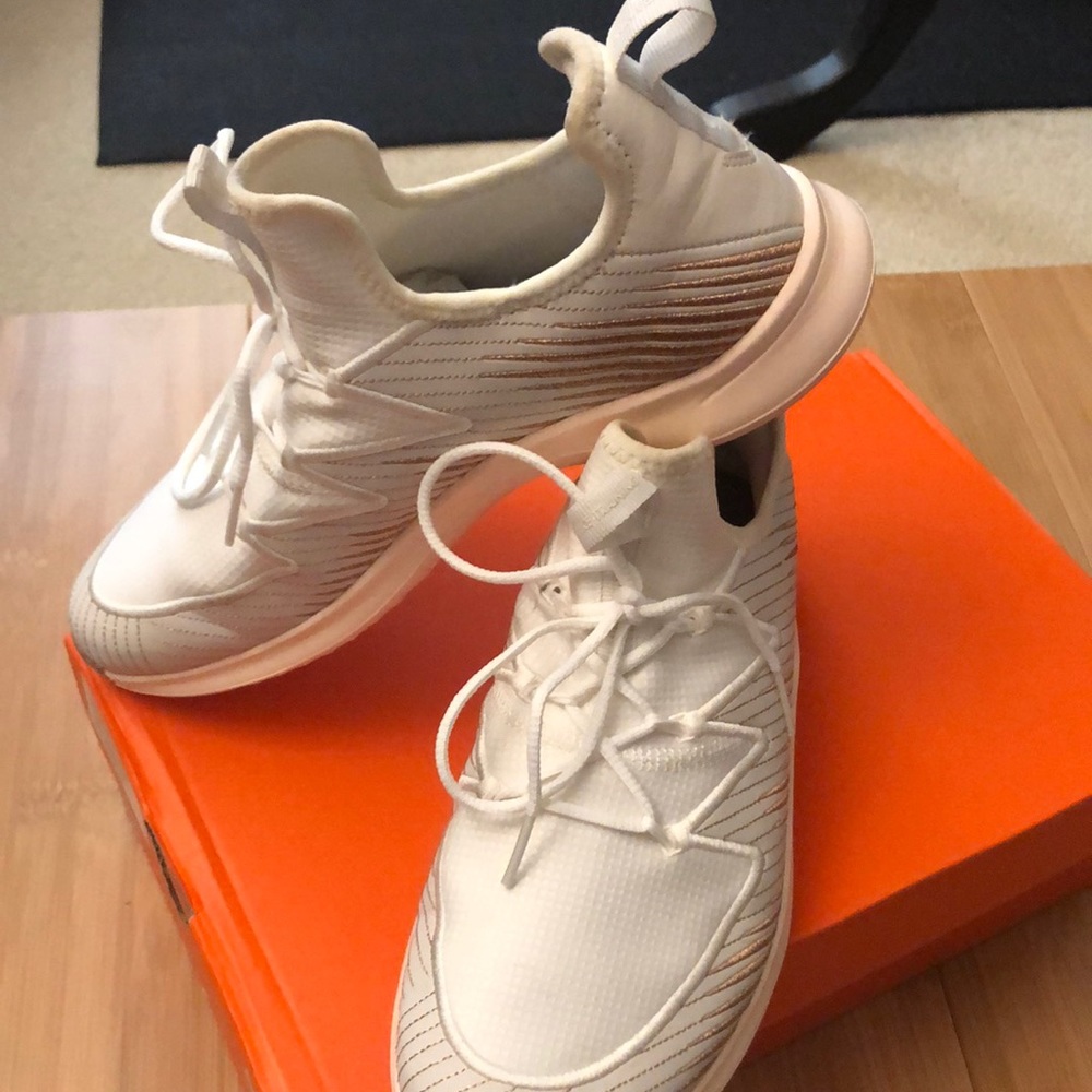 BNWT Nike Free TR Ultra MTLC training shoes